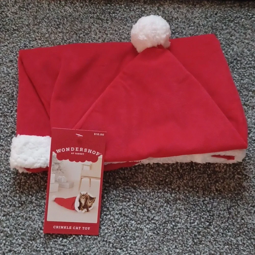 New Santa Hat Crinkle Cat Toy